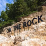 Paket On The Rock